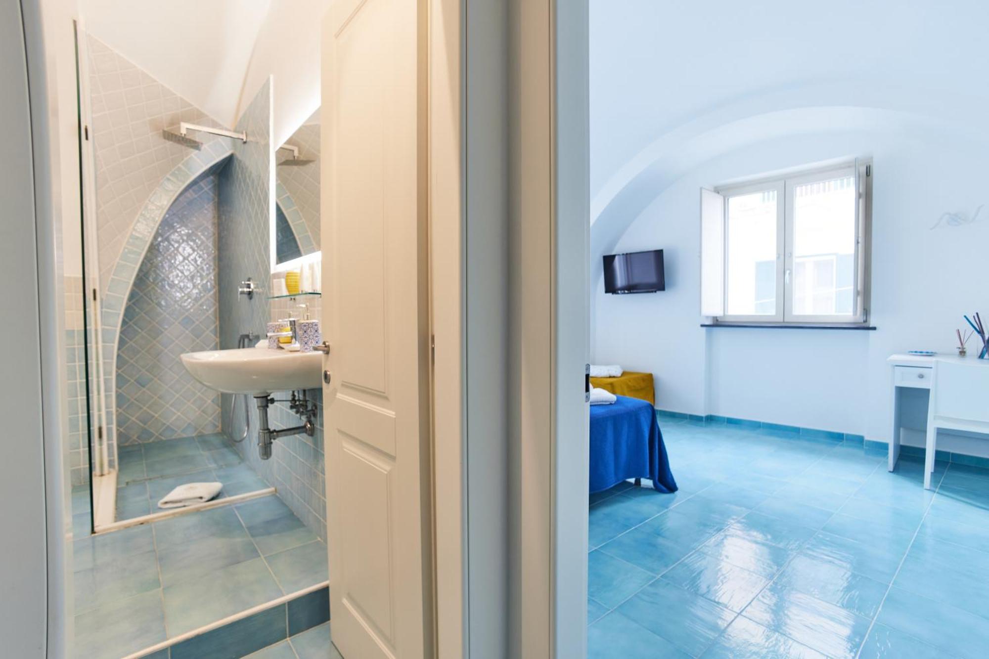 Seashell Apartment Minori Luaran gambar